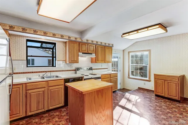 $425,000 | 4500 South Washington Street, Englewood, CO 80113