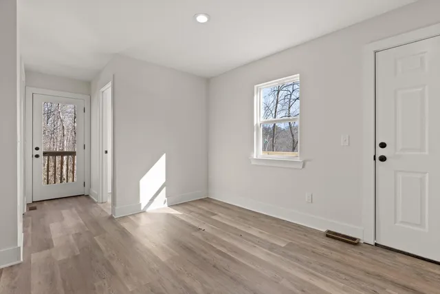 $244,900 | 11047 Davenport Road, Soddy Daisy, TN 37379