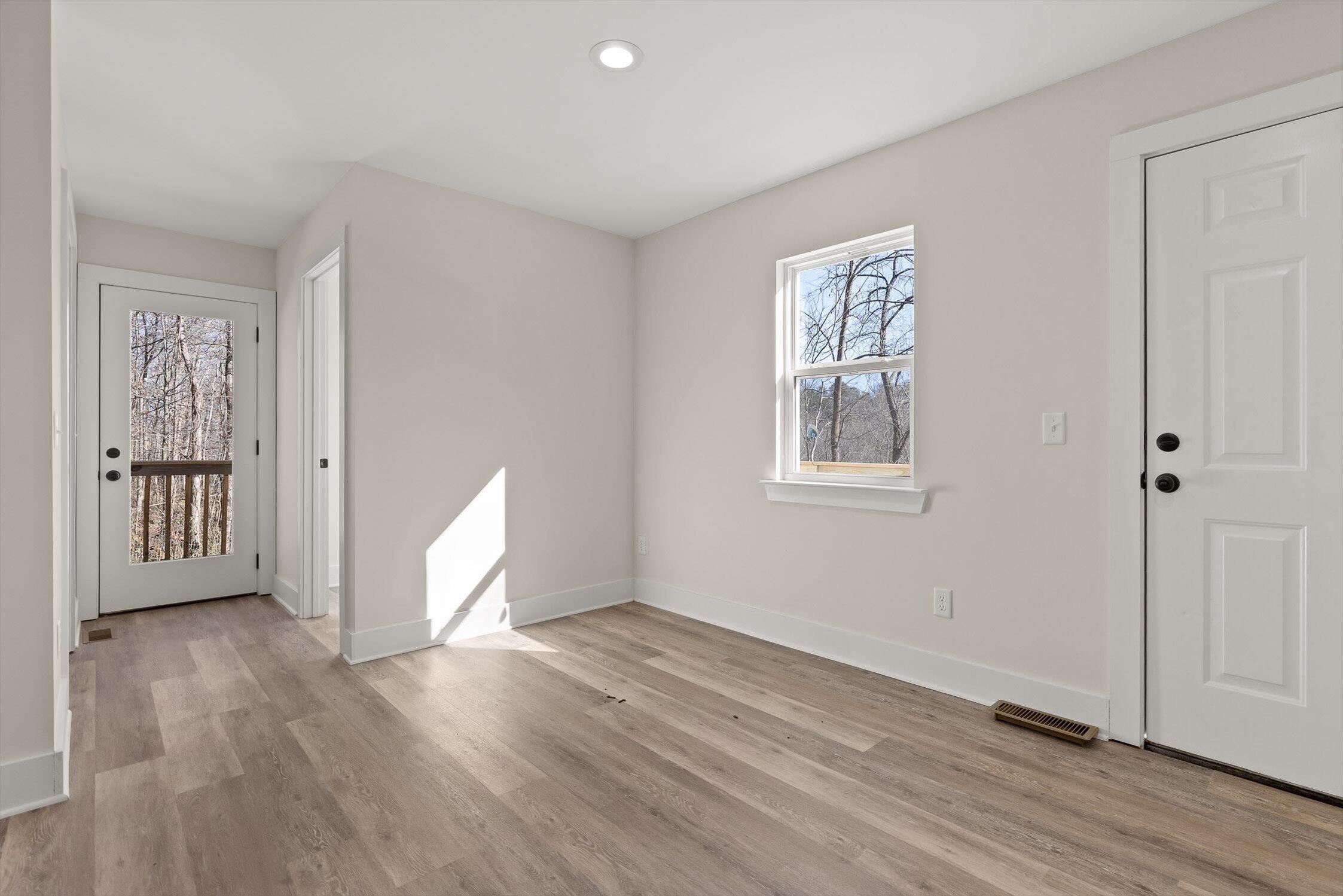 11047 Davenport Road Soddy Daisy, TN 37379 - Photo 11 of 30 11-Davenport-10