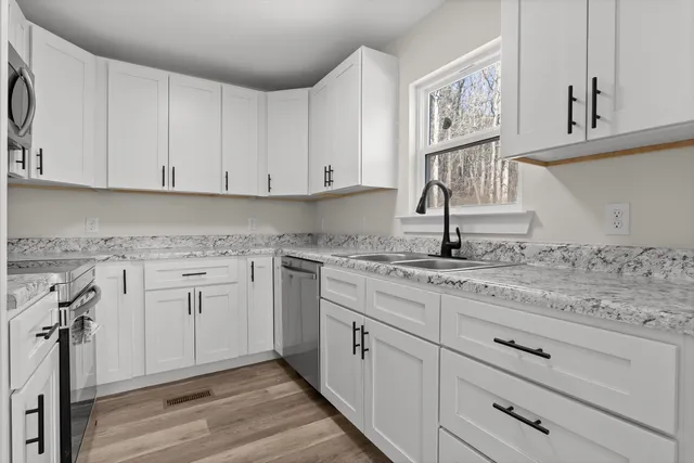 $244,900 | 11047 Davenport Road, Soddy Daisy, TN 37379