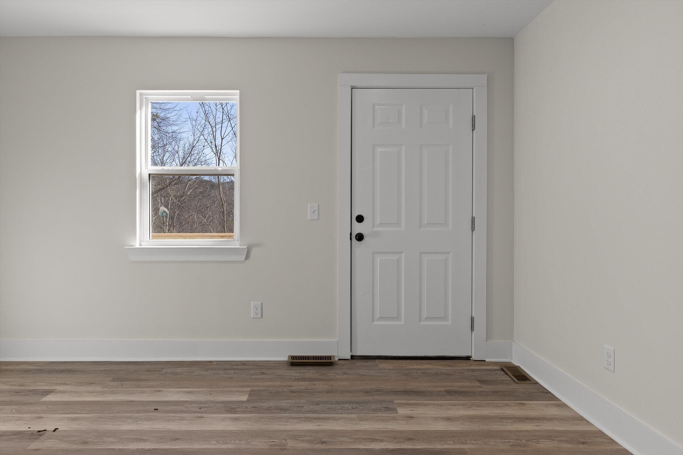 11047 Davenport Road Soddy Daisy, TN 37379 - Photo 10 of 30 10-Davenport-9