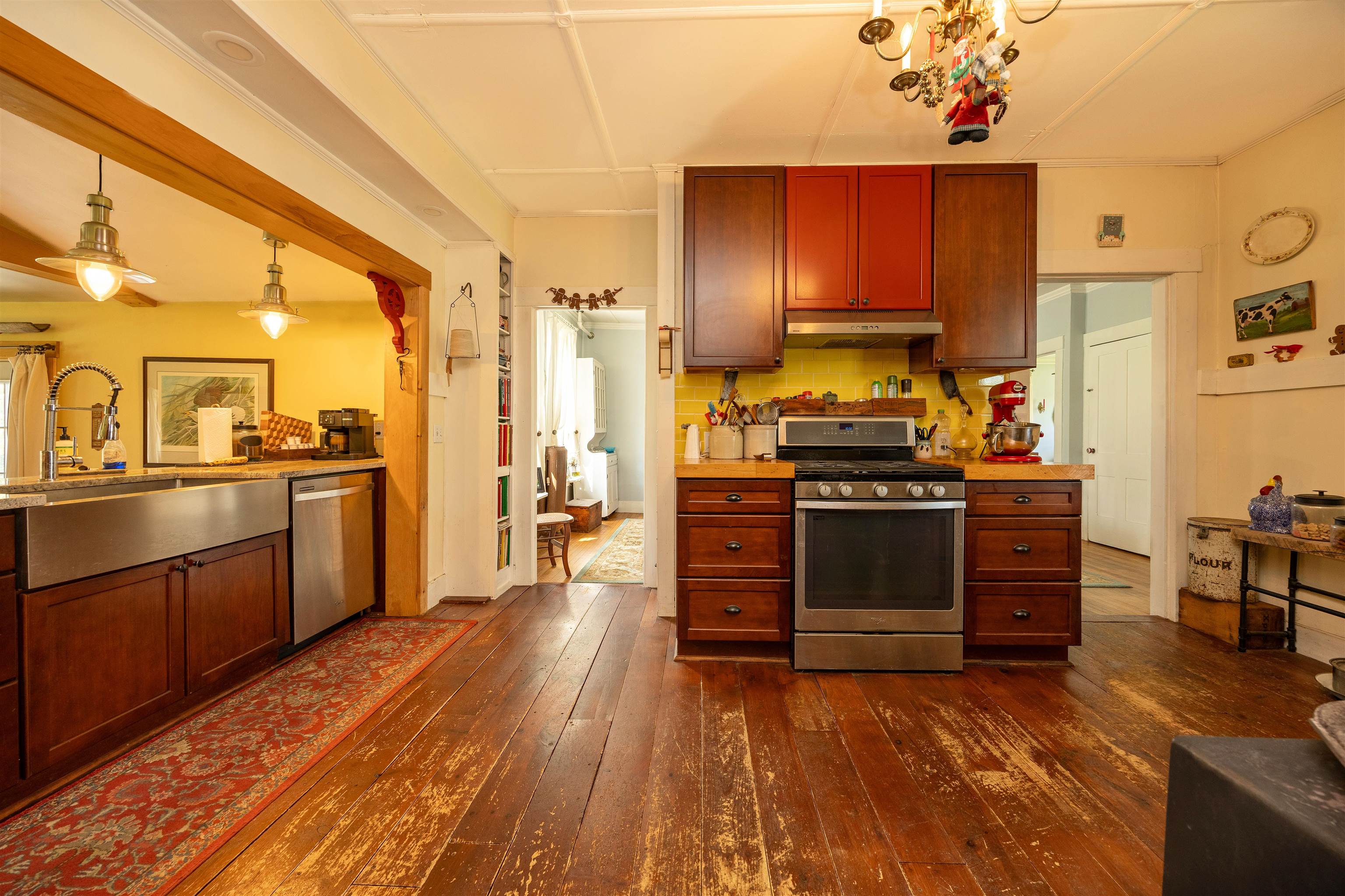 13 Pleasant Street Lancaster, NH 03584 - Photo 23 of 59