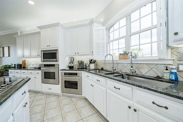 $1,849,000 | 2202 County Road 4413, Ben Wheeler, TX 75754