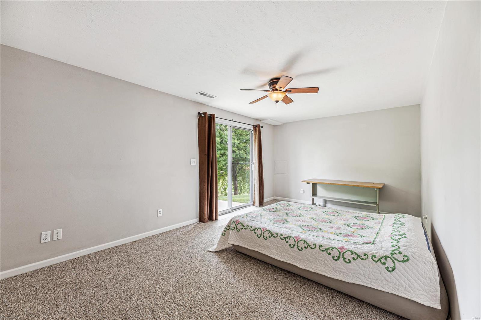 416 Valley Spring Drive O'Fallon, MO 63366 - Photo 17 of 24 Gallery Image 17