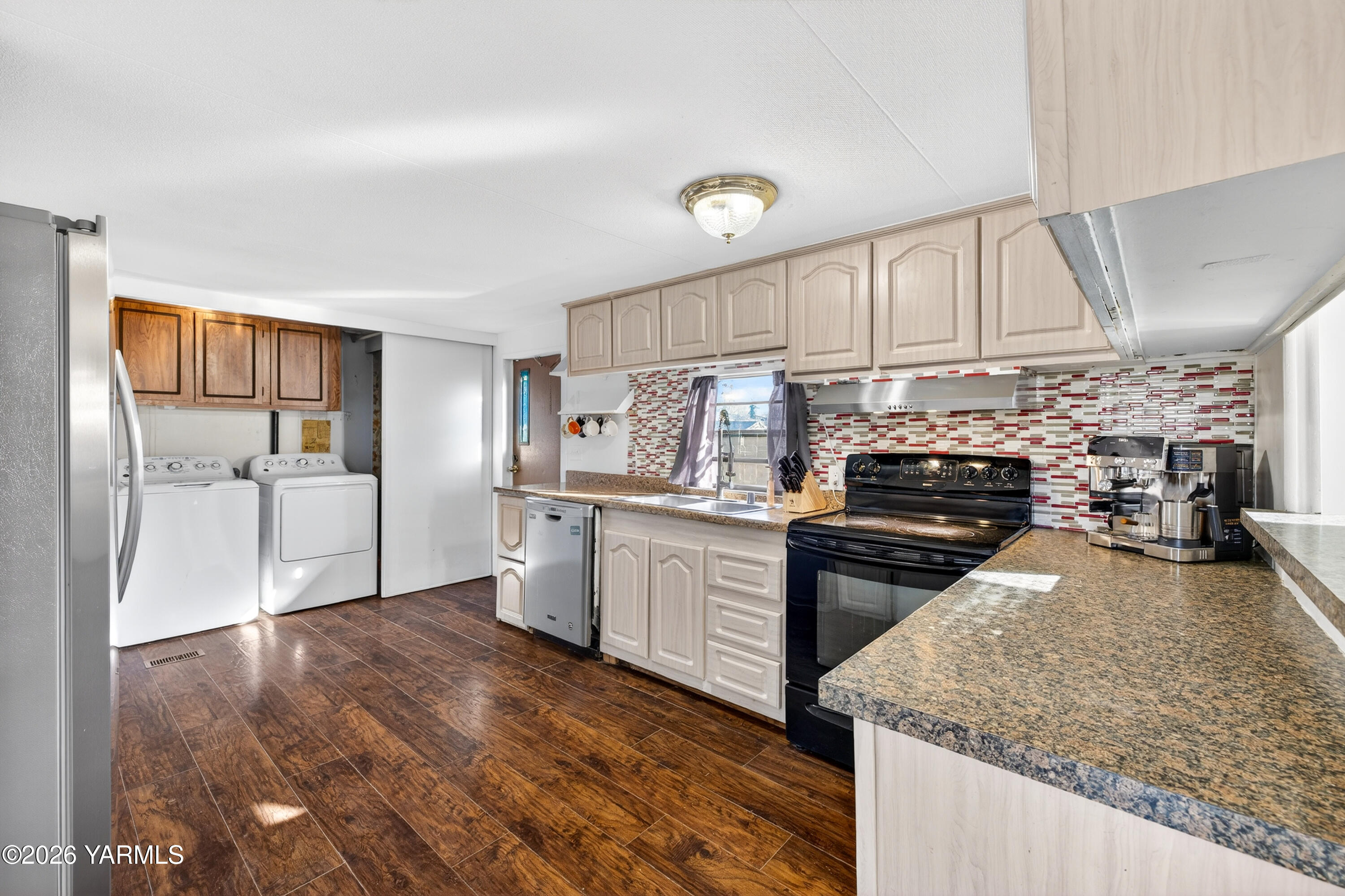 487 Hanson Loop Burbank, WA 99323 - Photo 15 of 34 15