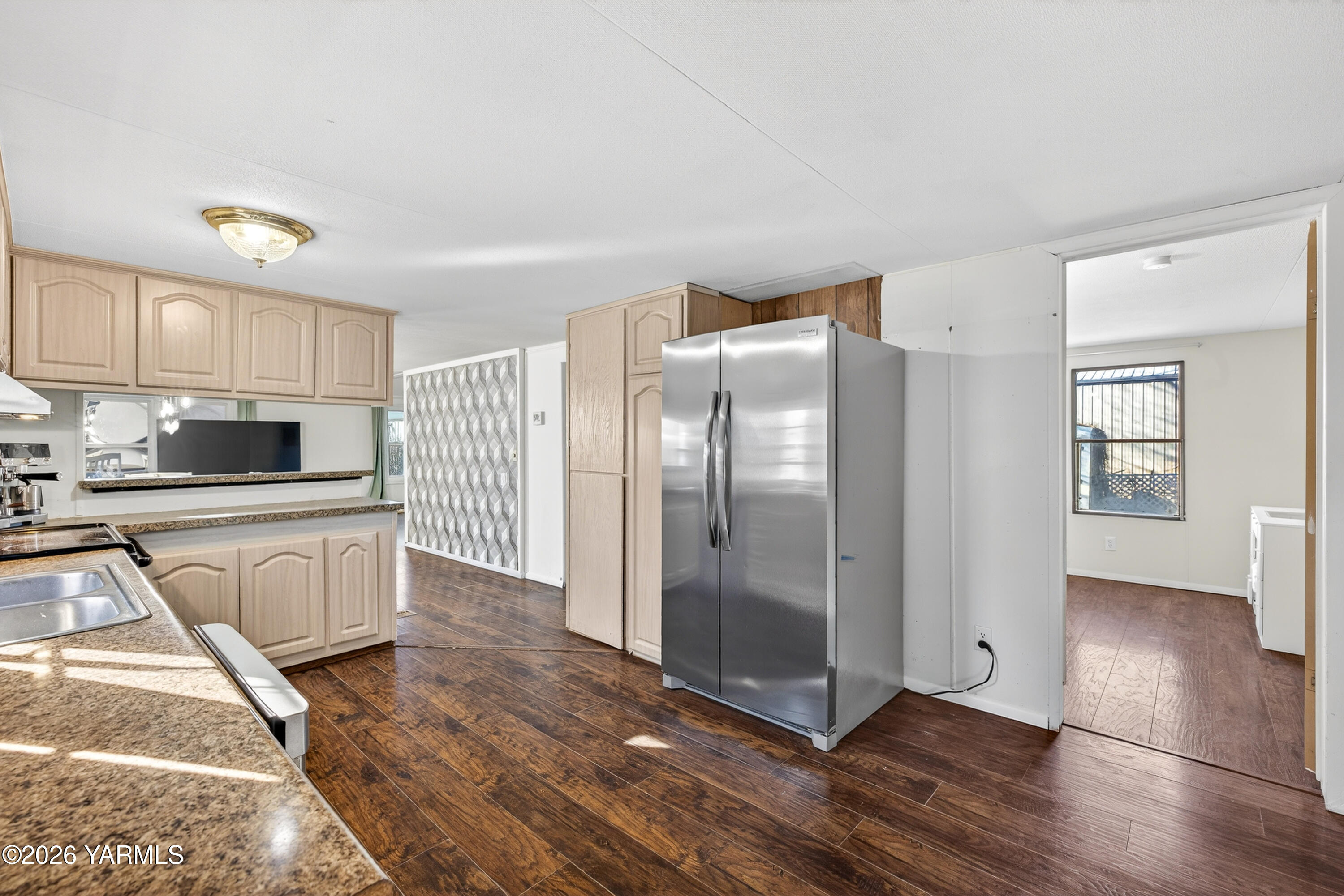 487 Hanson Loop Burbank, WA 99323 - Photo 16 of 34 16