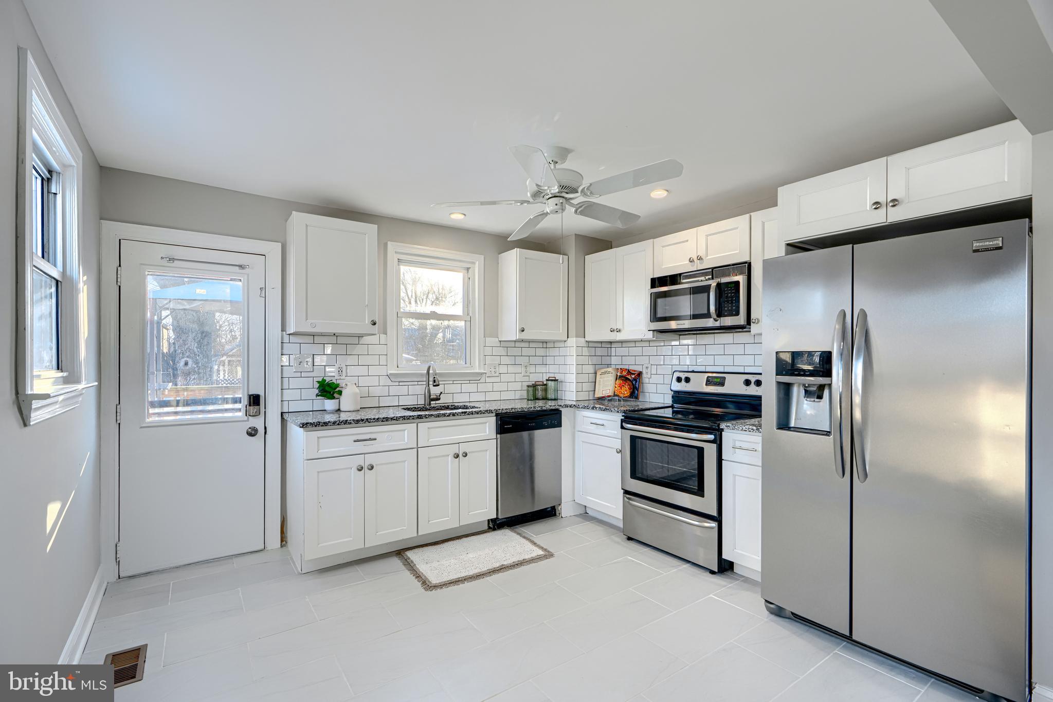 1203 Hilldale Road Baltimore, MD 21237 - Photo 14 of 55