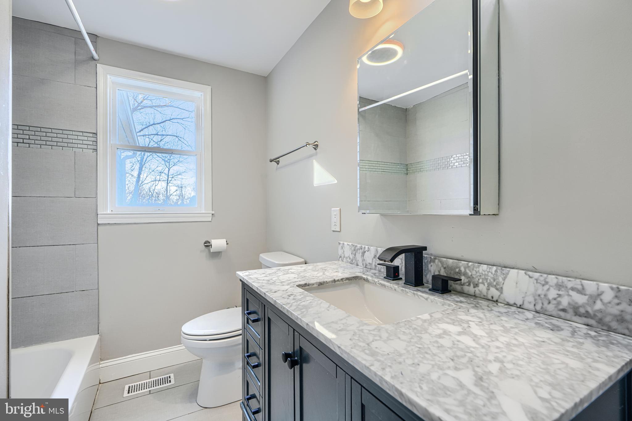 1203 Hilldale Road Baltimore, MD 21237 - Photo 20 of 50