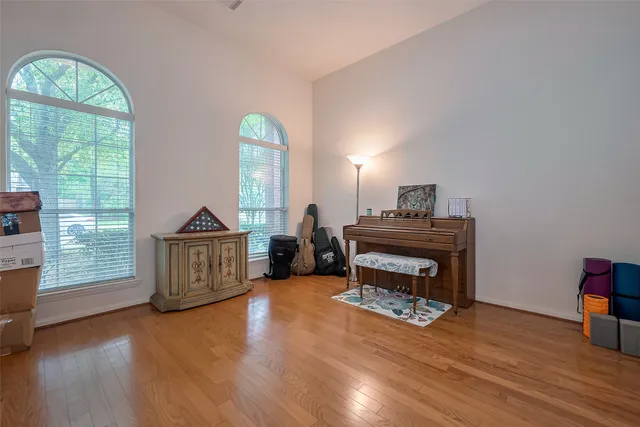 $2,400 | 1007 Casting Springs Way, Spring, TX 77373