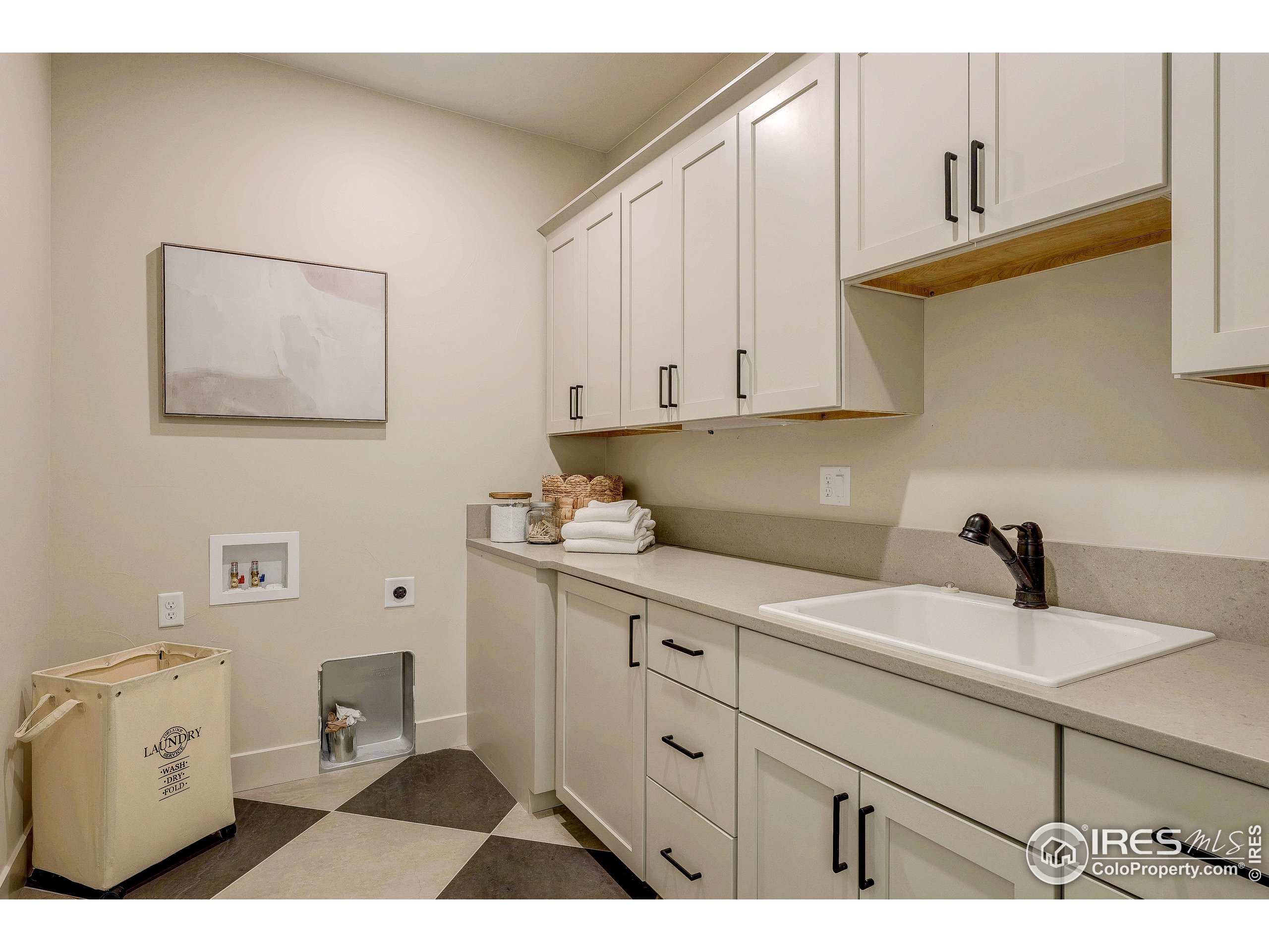 1298 Burt Avenue Berthoud, CO 80513 - Photo 23 of 50