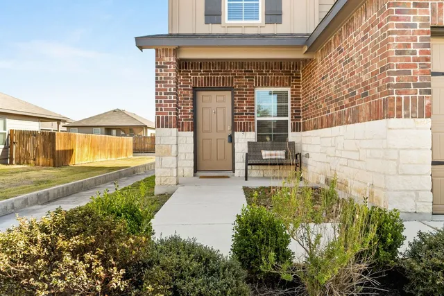 $2,150 | 2946 Wolfcreek, New Braunfels, TX 78130