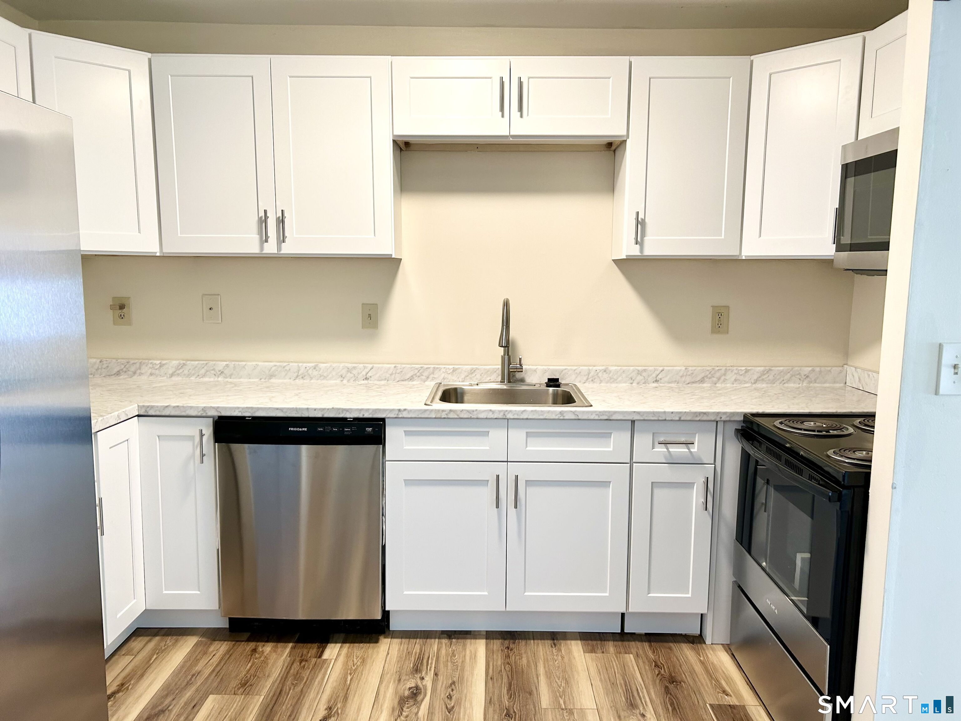 50 East Hill Road, Unit 3L Canton, CT 06019 - Photo 1 of 18 Gallery Image 1