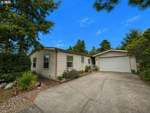$350,000 | 129 Evergreen Lane, Florence, OR 97439