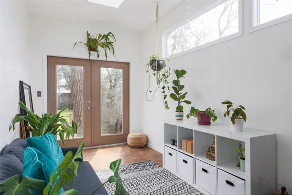 $3,500 | 3005 East 14th Street, Austin, TX 78702