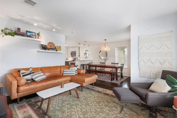 $3,500 | 3005 East 14th Street, Austin, TX 78702