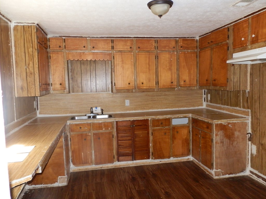2512 Callier Springs Road Southeast Rome, GA 30161 - Photo 7 of 29 Gallery Image 7