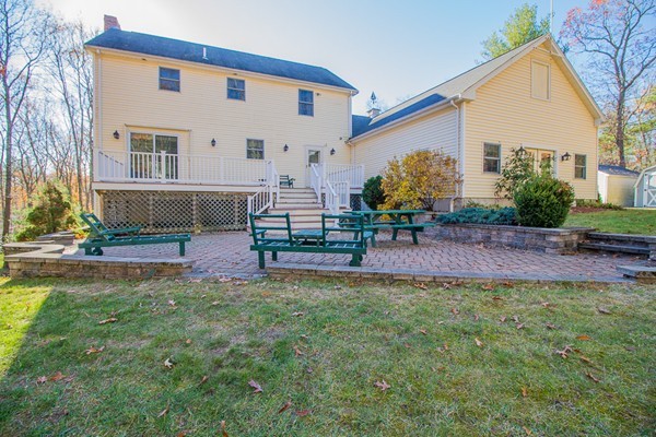 1 Thornton Street Mendon, MA 01756 - Photo 2 of 22 Gallery Image 2