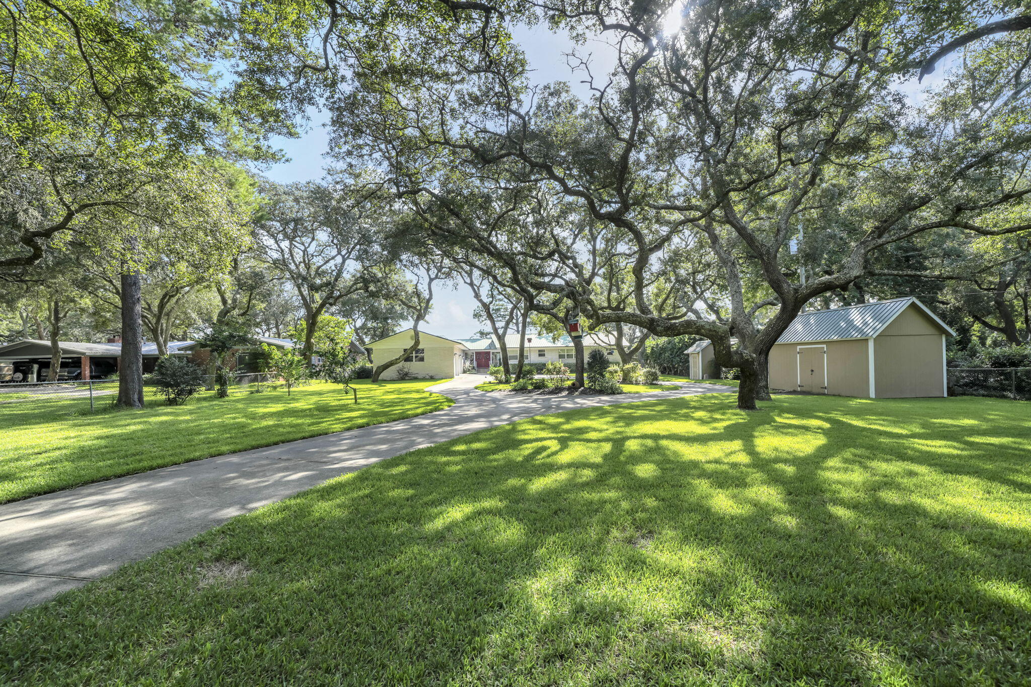 45 Poquito Road Shalimar, FL 32579 - Photo 3 of 61 2-web-or-mls-DSC01267
