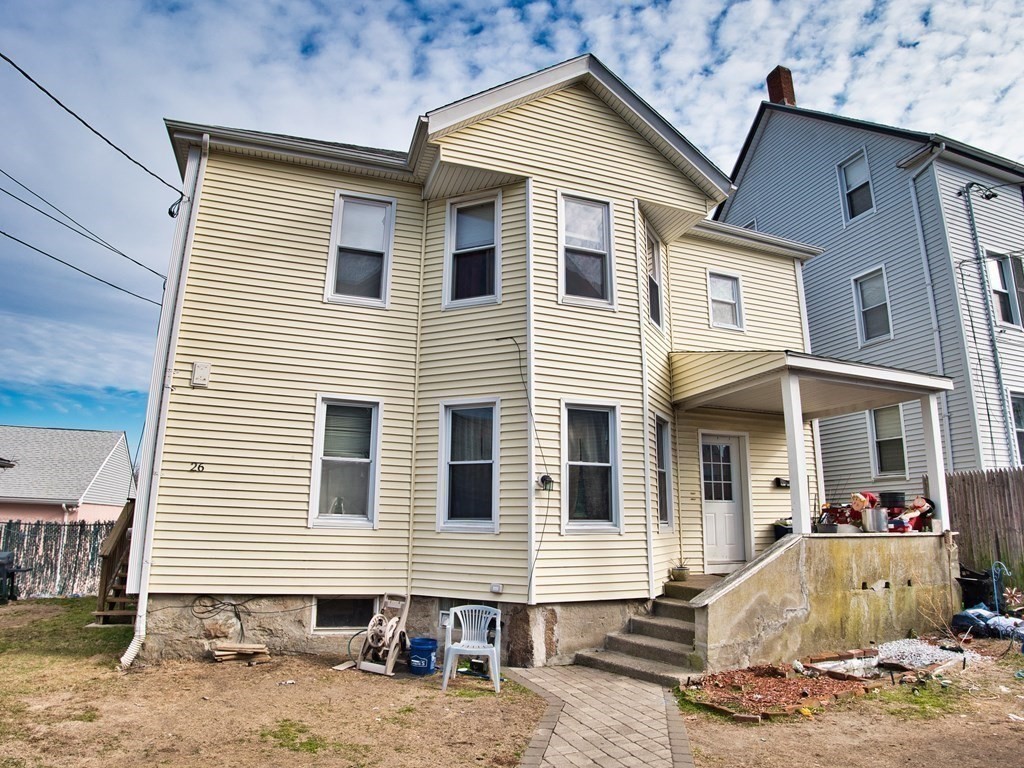 14-28 Downing Street Fall River, MA 02723 - Photo 12 of 36