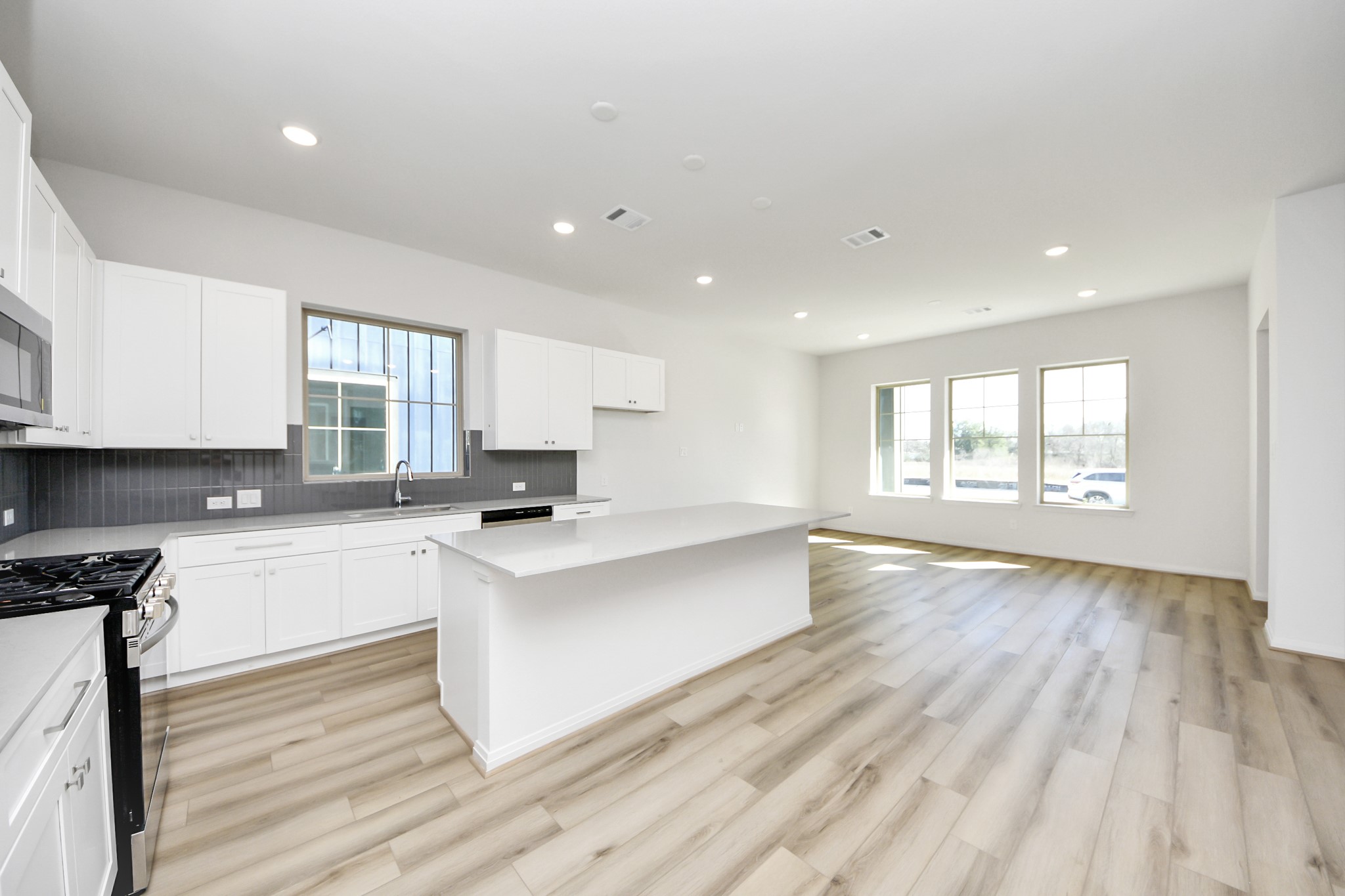 407 Legacy Point, Unit A Sealy, TX 77474 - Photo 13 of 23 Photos are representative and may not reflect the exact unit.