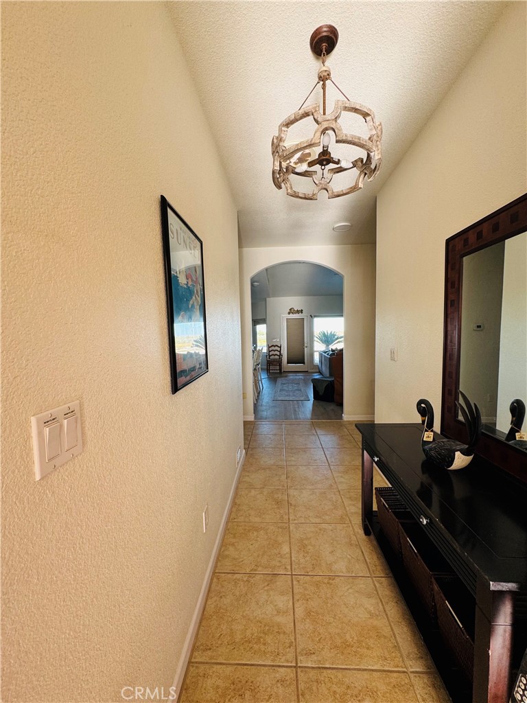 5770 Colorado River Road Blythe, CA 92225 - Photo 4 of 34 a living room with furniture