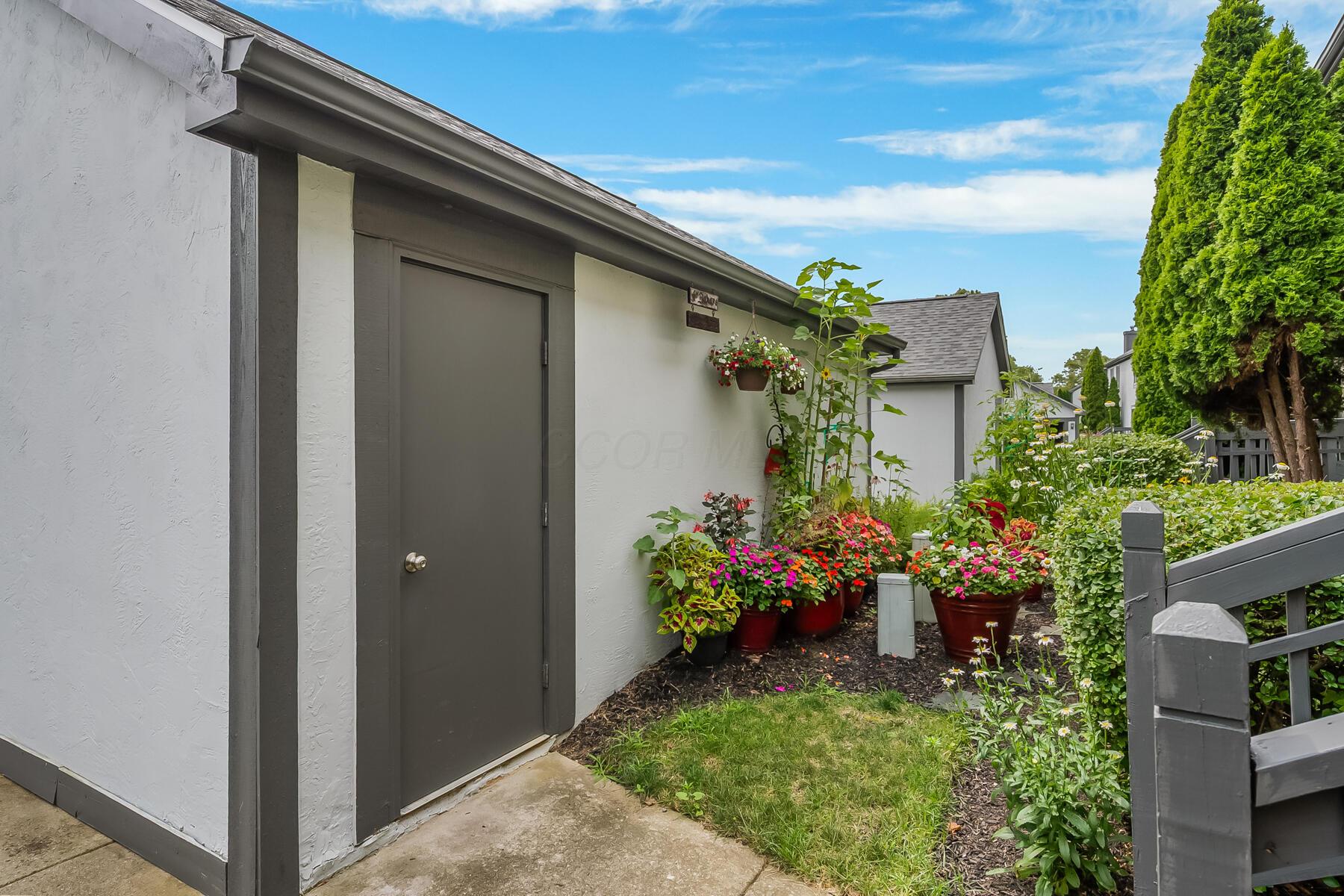 garage door