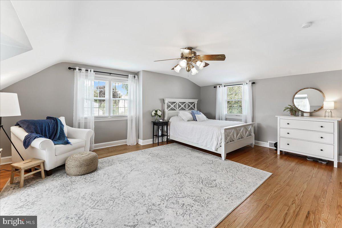 400 Southcroft Road Springfield, PA 19064 - Photo 24 of 44 a bedroom with a bed and window