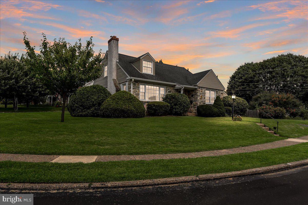400 Southcroft Road Springfield, PA 19064 - Photo 37 of 44 a front view of a house with a yard