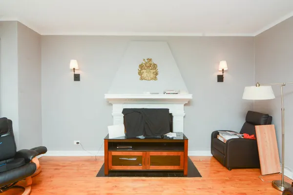 $1,977 | 5516 North Kenmore Avenue, Unit 401, Chicago, IL 60640