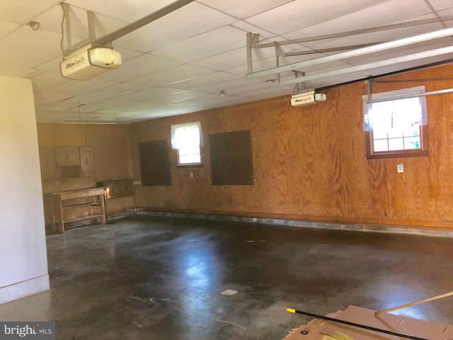 179 Stullfield Road Chambersburg, PA 17202 - Photo 18 of 21 HUGE GARAGE!!!