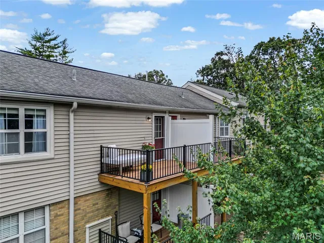 $144,900 | 9112 West Swan Circle, Brentwood, MO 63144