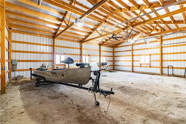 $580,000 | 1193 Southeast 23 Highway, Windsor, MO 65360