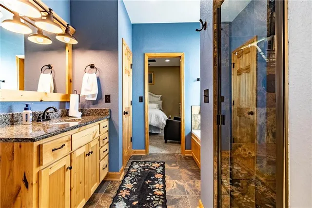 $580,000 | 1193 Southeast 23 Highway, Windsor, MO 65360