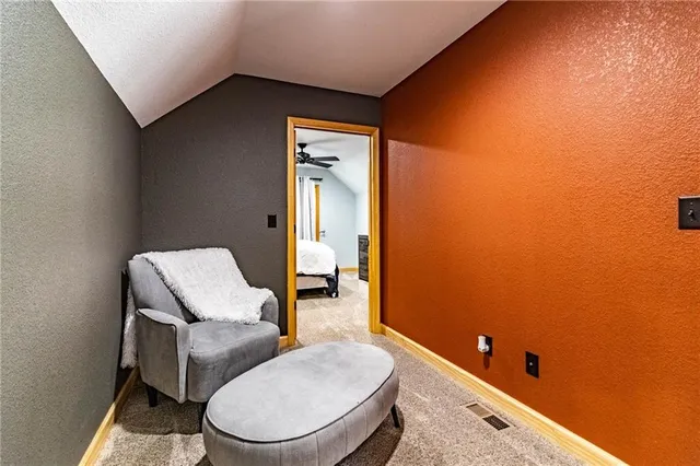 $580,000 | 1193 Southeast 23 Highway, Windsor, MO 65360