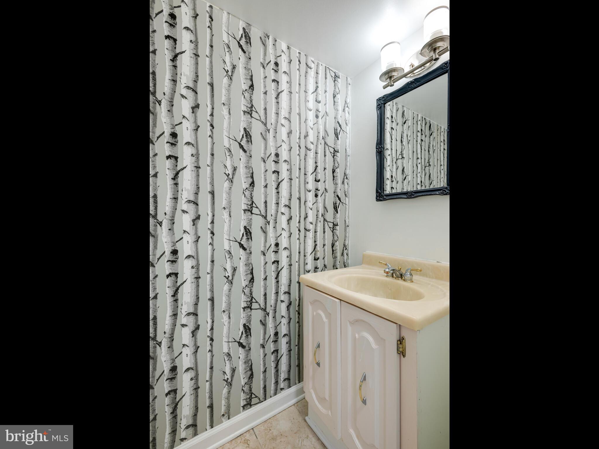 612 Bough Road Exton, PA 19341 - Photo 15 of 40 1st floor powder RN