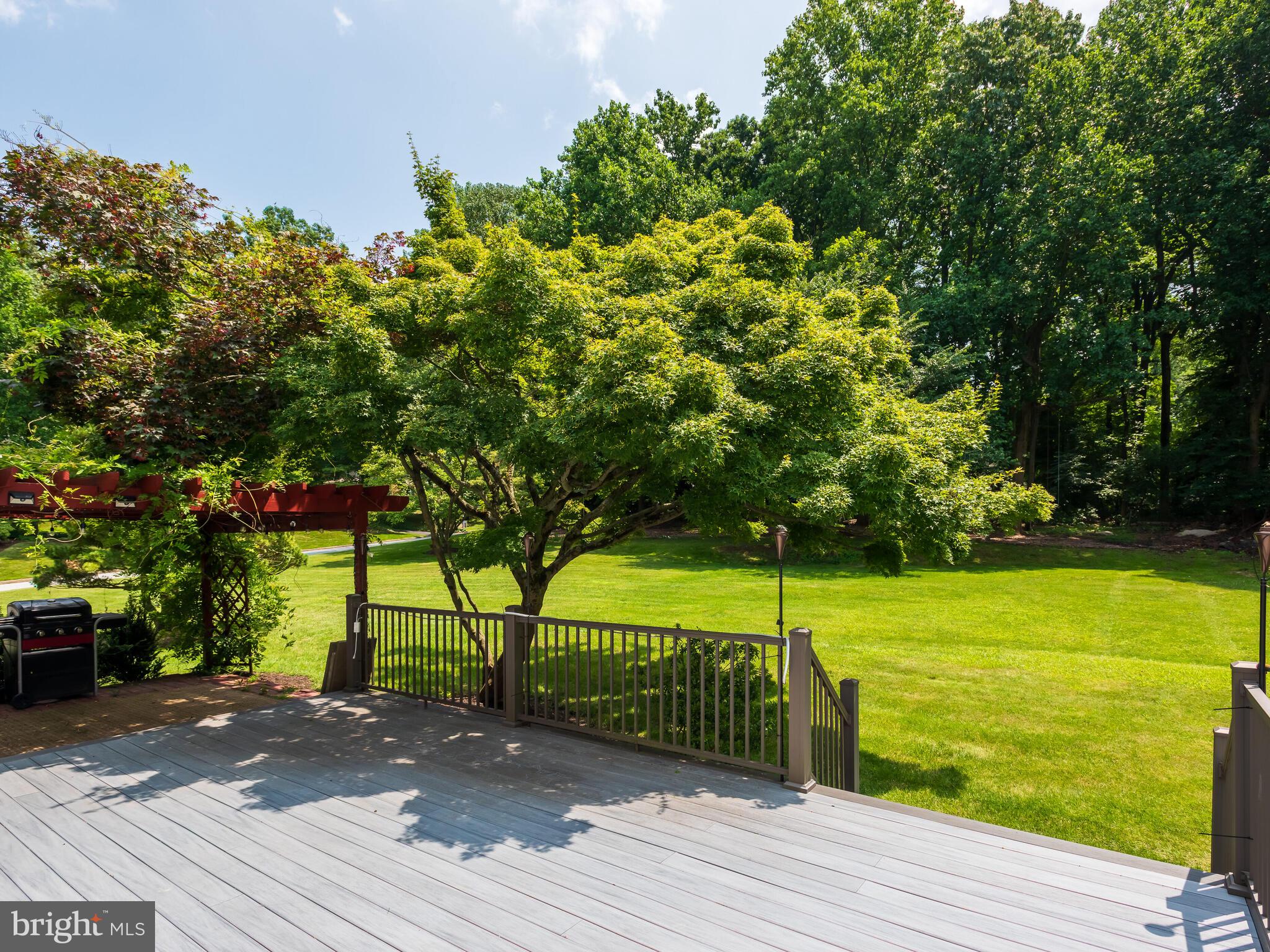 612 Bough Road Exton, PA 19341 - Photo 32 of 40 Newer Synthetic Deck