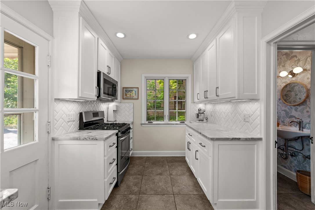 3335 Chalfant Road Cleveland, OH 44120 - Photo 11 of 39 Gallery Image 11