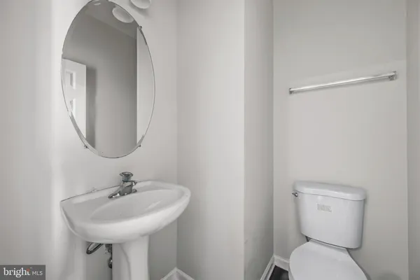 $455,000 | 146 Danbury Street Southwest, Washington, DC 20032