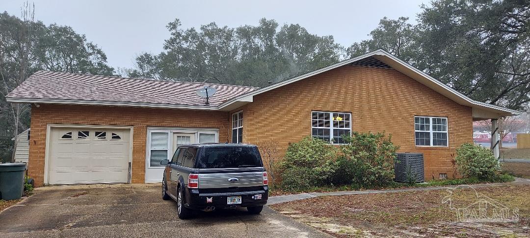 9351 Brunson Road Pensacola, FL 32514 - Photo 21 of 21 Side entrance garage