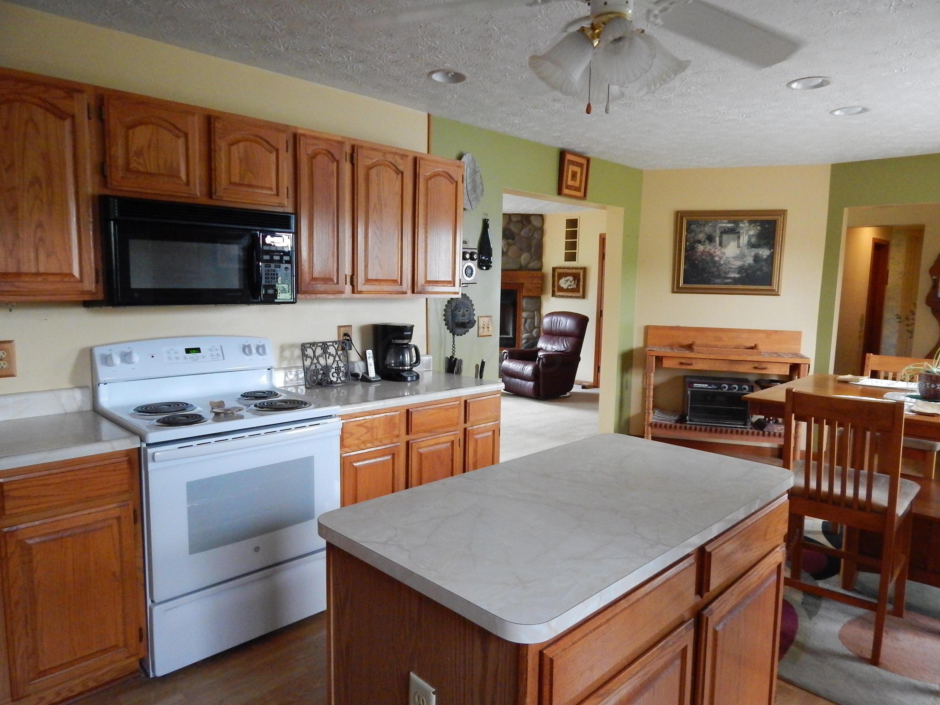 9100 Kilbourne Road Sunbury, OH 43074 - Photo 4 of 38 Gallery Image 4