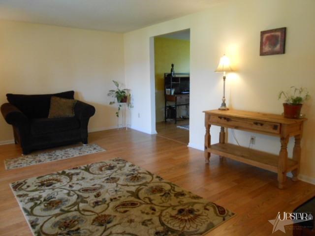 9423 Illinois Road Fort Wayne, IN 46804 - Photo 3 of 18 Gallery Image 3