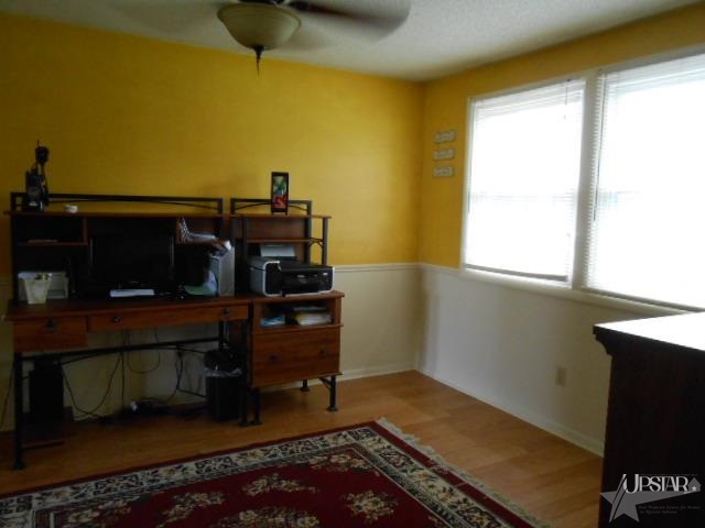 9423 Illinois Road Fort Wayne, IN 46804 - Photo 4 of 18 Gallery Image 4