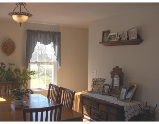 341 Pleasantdale Road Rutland, MA 01543 - Photo 6 of 19