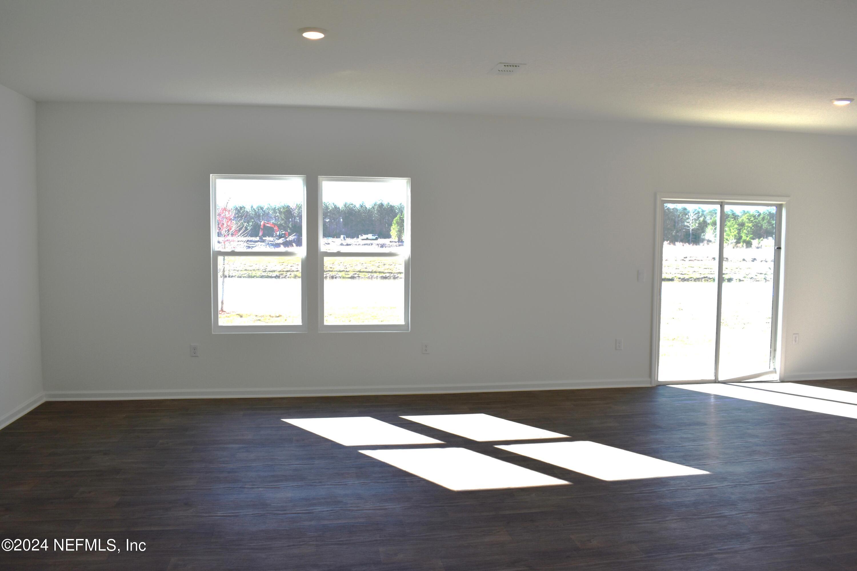 12654 European Beech Road Jacksonville, FL 32218 - Photo 8 of 42 F ARB 5 Living area