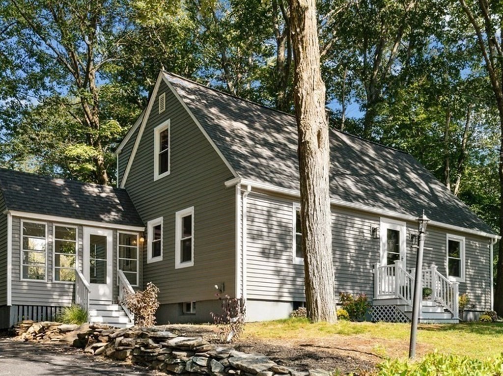 3 Crestwood Road Paxton, MA 01612 - Photo 1 of 41 Gallery Image 1