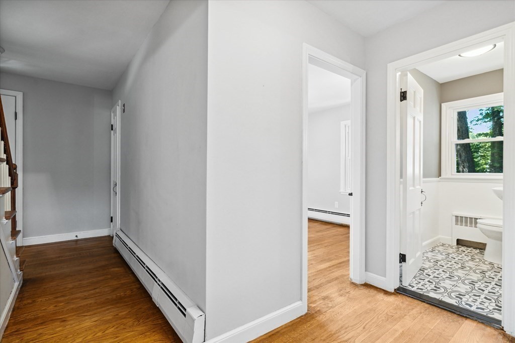 3 Crestwood Road Paxton, MA 01612 - Photo 11 of 41 Gallery Image 11