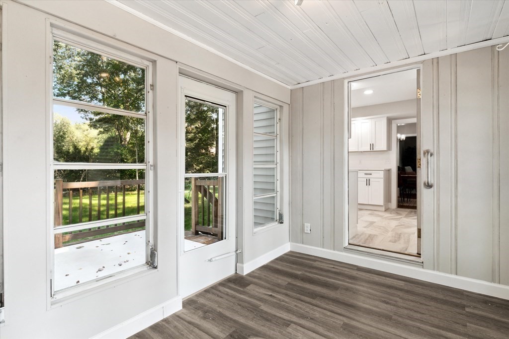 3 Crestwood Road Paxton, MA 01612 - Photo 8 of 41 Gallery Image 8