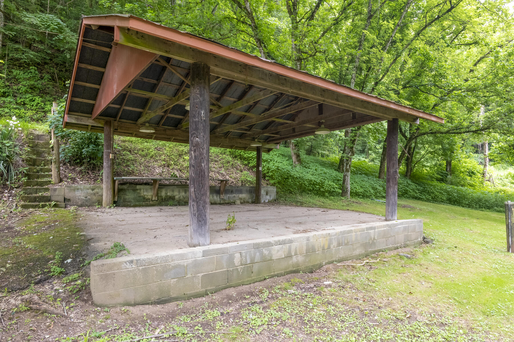 9557 Chestnut Ridge Road Eidson, TN 37731 - Photo 7 of 33 _8504936-Edit-Edit