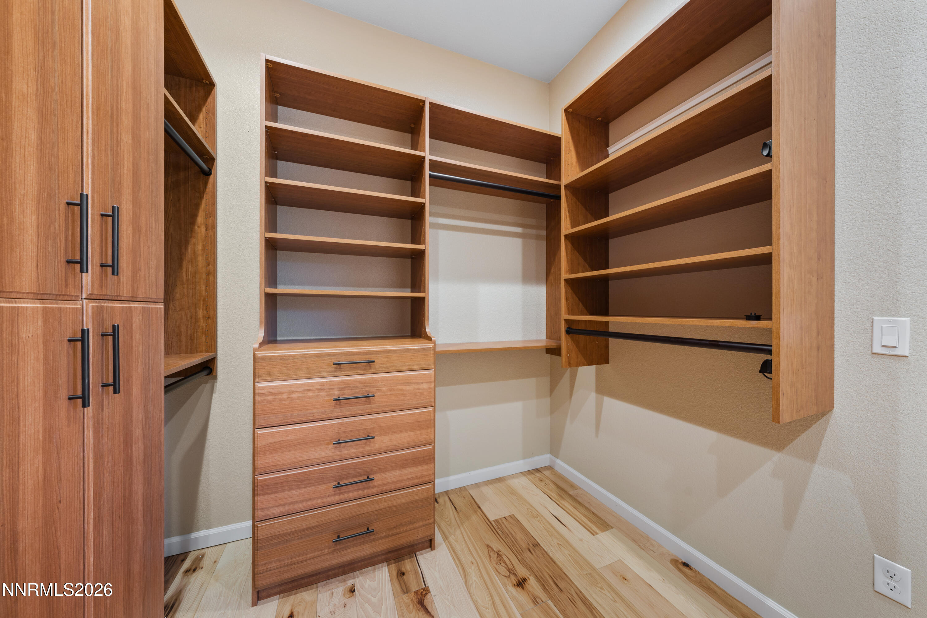 9827 Dyevera Lane Reno, NV 89521 - Photo 40 of 73 A7V09456