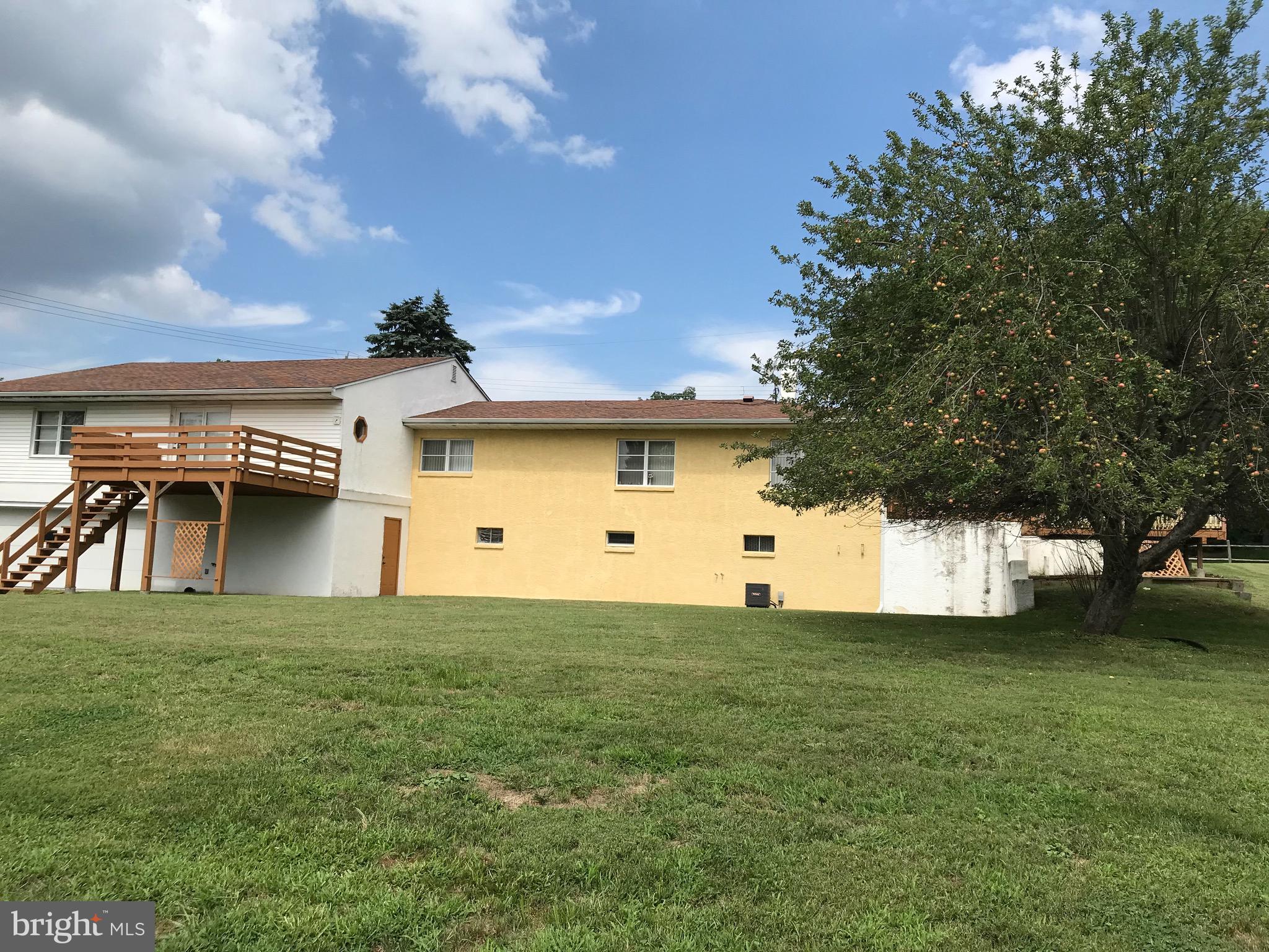 1350 Logan Street Reading, PA 19607 - Photo 11 of 50 Gallery Image 11
